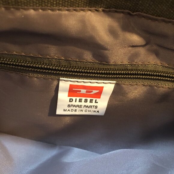 DIESEL Military-Style Messenger Bag Y2K Canvas Utility Spare Parts - Khaki Green - Picture 2 of 7